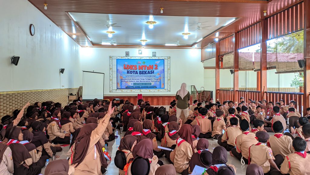 LDKS MTsN 2 Kota Bekasi- “Jadilah Pemimpin yang bijaksana!”