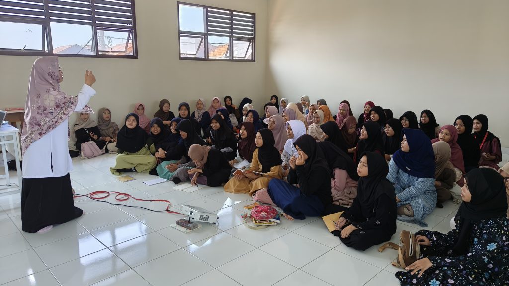 Tingkatkan Keimanan dan Ilmu Selama Ramadhan MTsN 2 Kota Bekasi Gelar Kajian Intensif Ramadhan untuk Peserta Didiknya