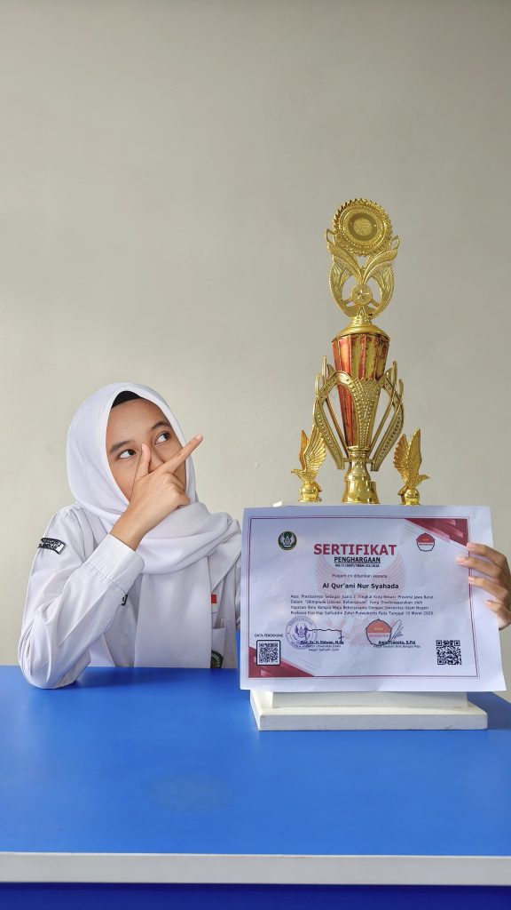 Siswa MTsN 2 Kota Bekasi Raih Juara 2 Olimpiade Literasi Kebangsaan Tingkat Kota