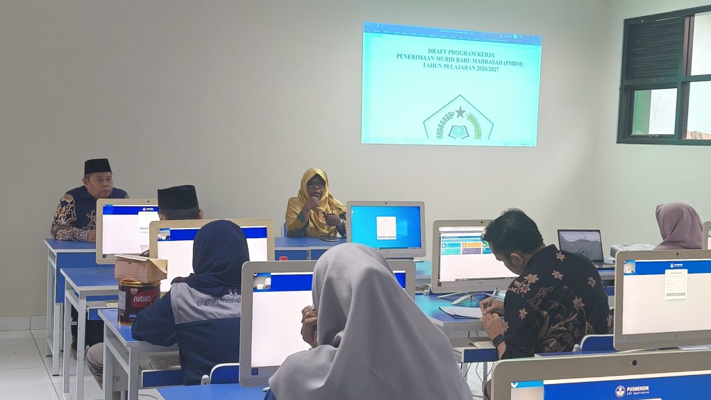 Rapat Persiapan PMBM MTsN 2 Kota Bekasi Matangkan Penerimaan Murid Baru
